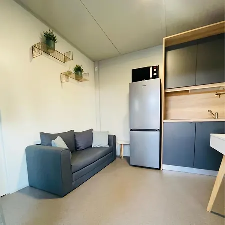 Zaba-kamp Dalmacija Privlaka (Zadar)